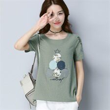 2021年夏季短袖宽松常规圆领甜美T恤时尚气质简约优雅韩版百搭街头，女装T恤，丽影随形