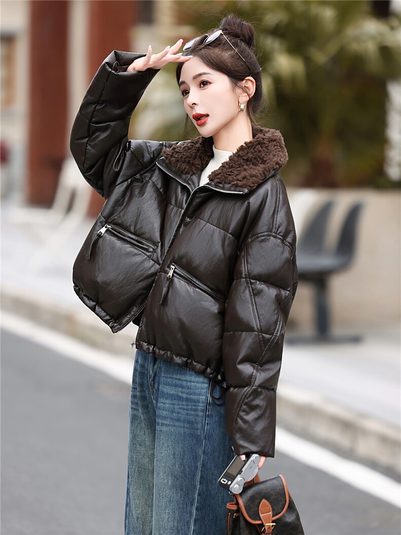 高端柔软蛋白皮白鸭绒羽绒服女仿羊羔毛大翻领皮衣2025冬新款,女装羽绒服,意芙