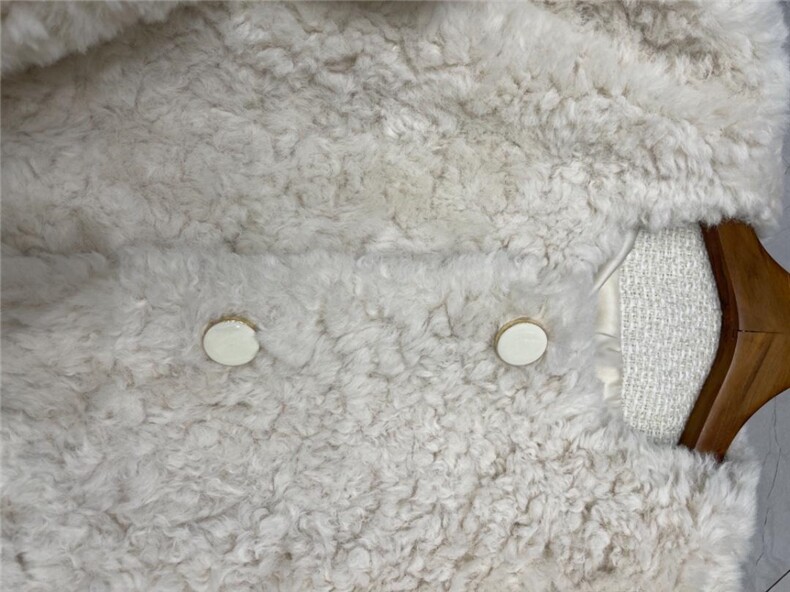 小香风皮毛一体，其它，亮金金