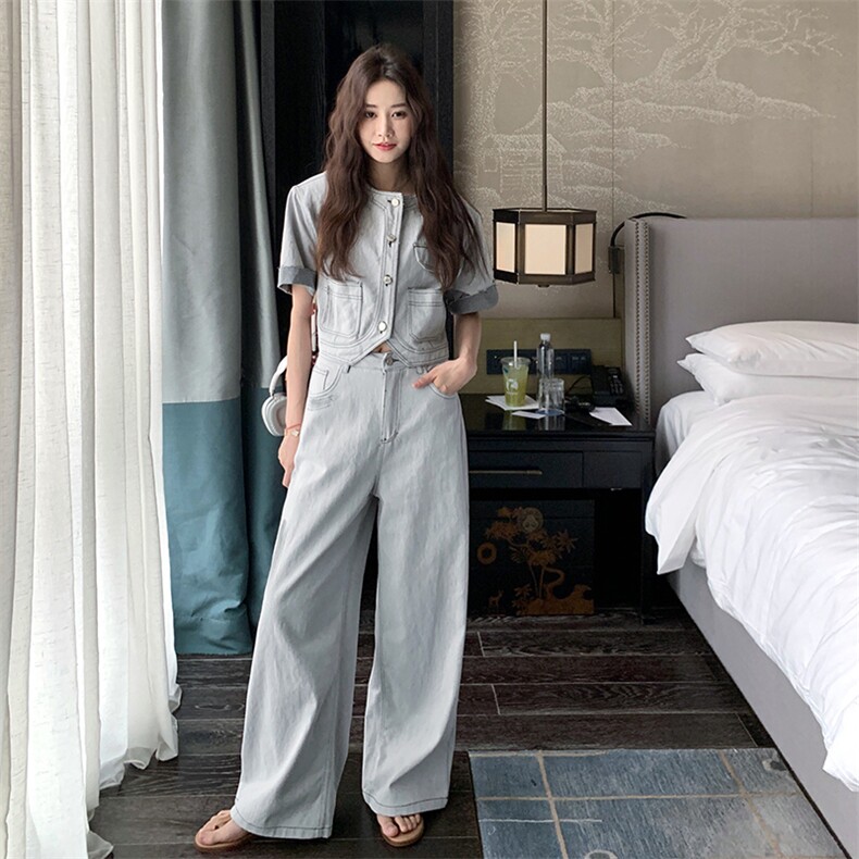 甜酷气质减龄牛仔套装女2025夏季新款设计感圆领上衣阔腿裤两件套,女装套装/套裙,浙宝220