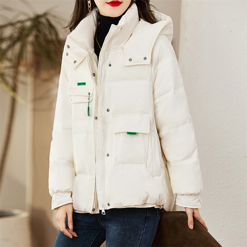 现货羽绒服女连帽新款短款小个子面包服时尚宽松休闲保暖轻暖外套,女装羽绒服,贵人树