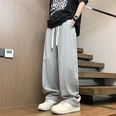 灰色