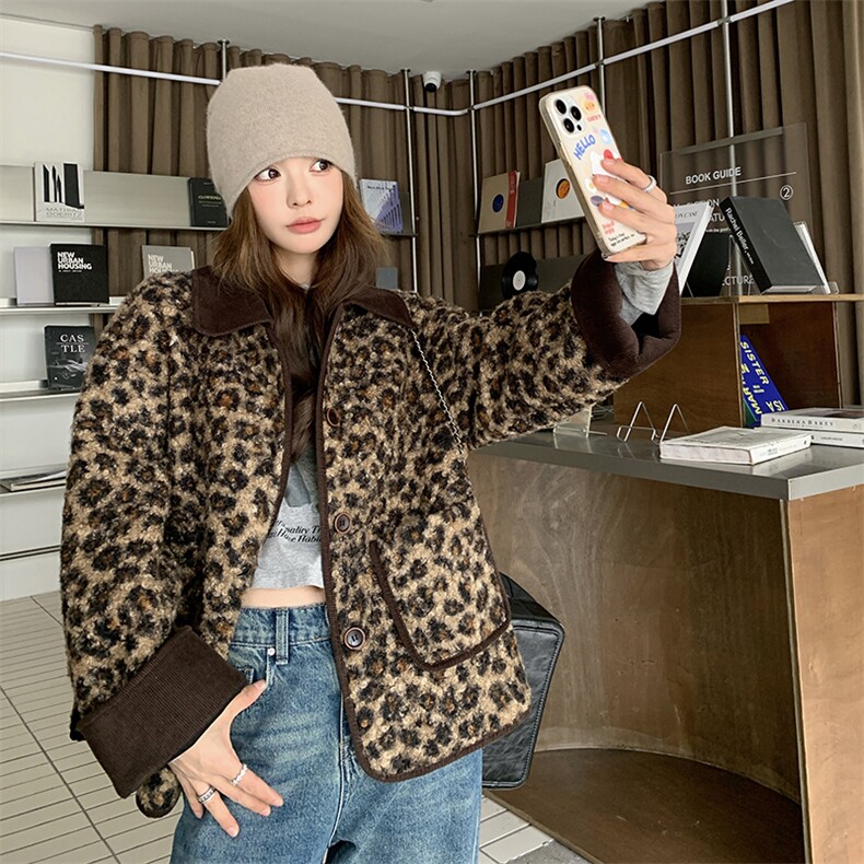 灯芯绒翻领拼接豹纹羊羔毛皮毛一体外套女秋冬2024新款机车服棉服,女装羊羔毛/颗粒绒,浙宝069