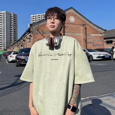 豆绿色