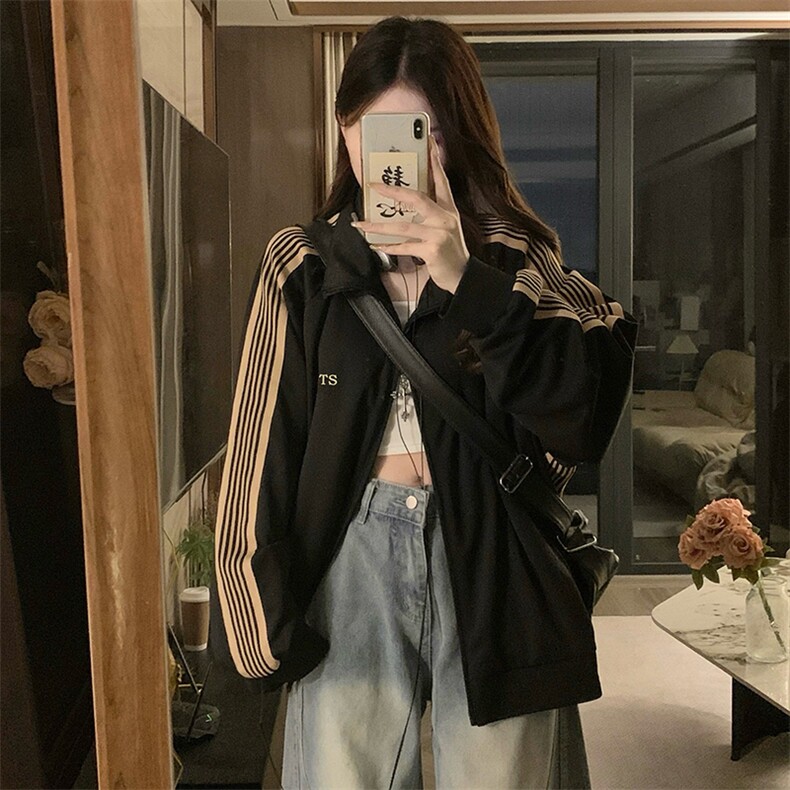A529-P105 宽松夹克外套秋装新款高中学生时尚运动开衫卫衣图片