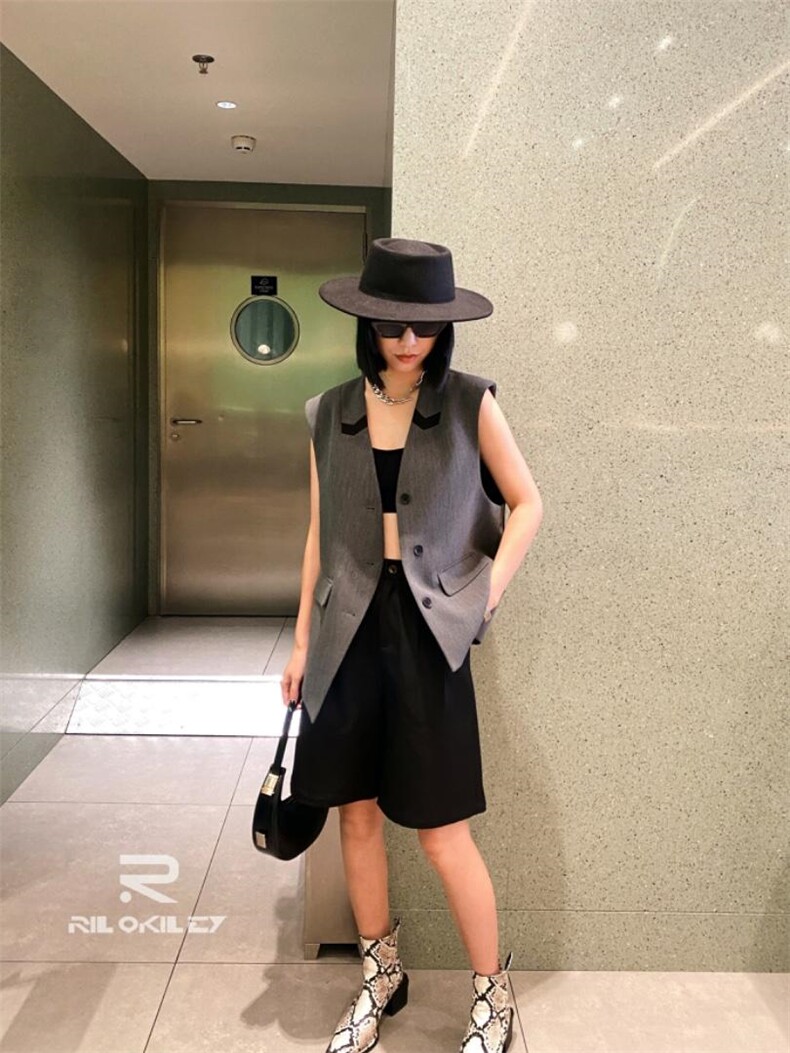 2022秋装新款马甲，女装马甲，雷洛奇丽