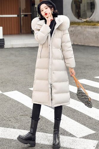 2021冬季新款时尚系带收腰显瘦气质真毛领长款连帽羽绒服，女装羽绒服，贵人树