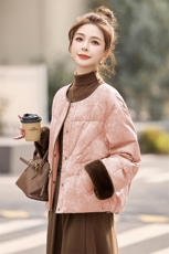 高端设计感立领拼接羽绒服女2025年冬季新款小个子白鸭绒短款，女装羽绒服，沁沁公主