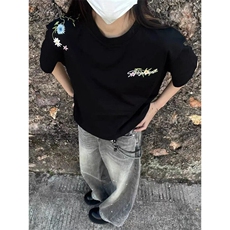 2025新款黑色花卉刺绣正肩t恤男女夏季短袖宽松情侣装纯棉上衣，男装T恤，星座601-1