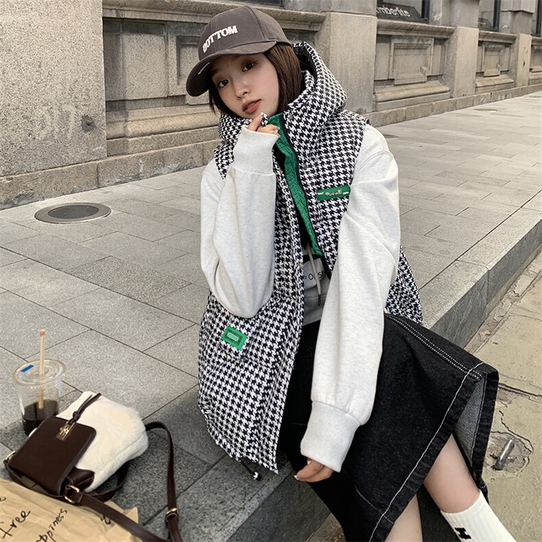 现货冬装羽绒服马甲,女装羽绒服,菡迪欧娜