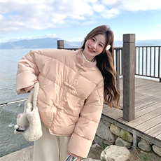 粉色新中式盘扣减龄羽绒服女2025冬季新款小个子保暖气质休闲外套，女装羽绒服，2C010