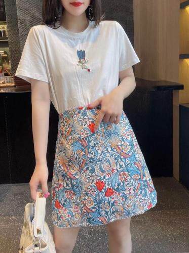 【现货】夏季新款精致套裙，女装，名依人