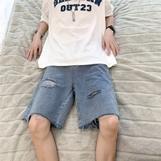浅蓝色