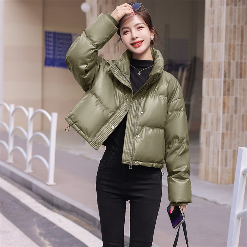 现货BAO款免洗pu皮羽绒服女短款2023新款冬季加厚立领面包羽绒服,女装羽绒服,仟媚宠