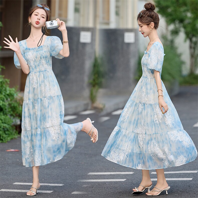 2025夏季新款刺绣印花高级感连衣裙,女装连衣裙,1C078