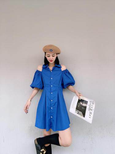 韩版漏肩泡泡袖连衣裙，女装连衣裙，玩美