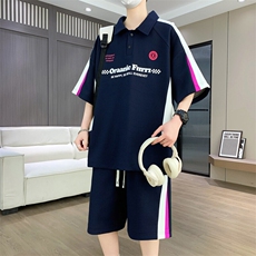 藏青色