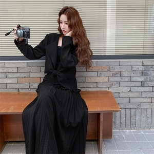 设计感条纹拼接西装外套套装女2025秋季新款高腰半身裙西服两件套图片