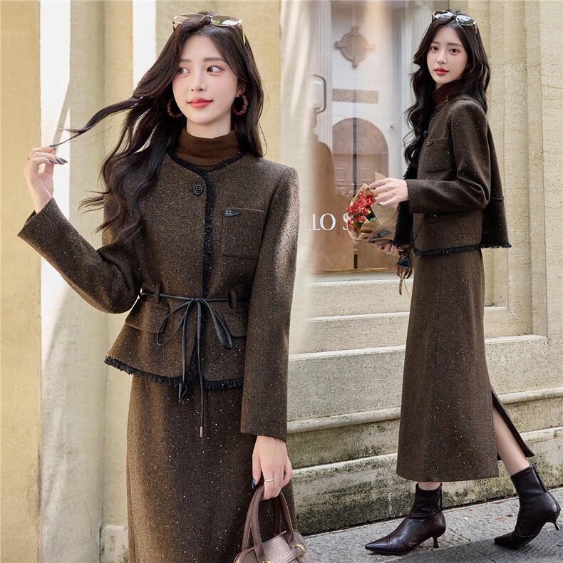 【bao款大货已出】2025秋冬新款miu系小香流苏系带两件套含20毛，女装套装/套裙，雅静靓衣