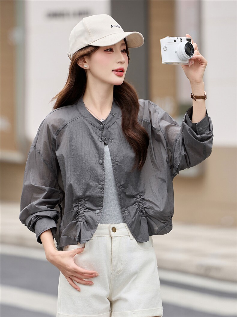 休闲风立领短外套女夏季薄款透气防晒宽松显瘦设计感上衣,女装防晒衣,丽影随形