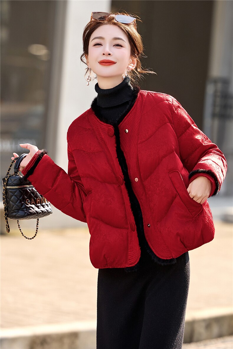新中式提花真水貂毛红色短款羽绒服女2025年冬季新款外套90白鸭绒,女装羽绒服,润尚靓点