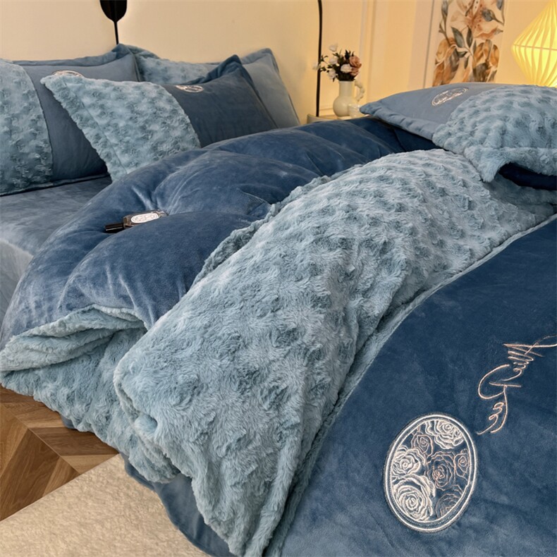 新款全消光全工艺230克牛奶绒兔毛刺绣四件套,女装床品套件,一起卖家纺