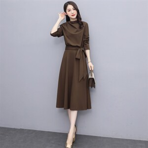 高级感早秋长袖连衣裙女2023新款高端名媛气质收腰显瘦过膝长裙子，女装连衣裙，新思路