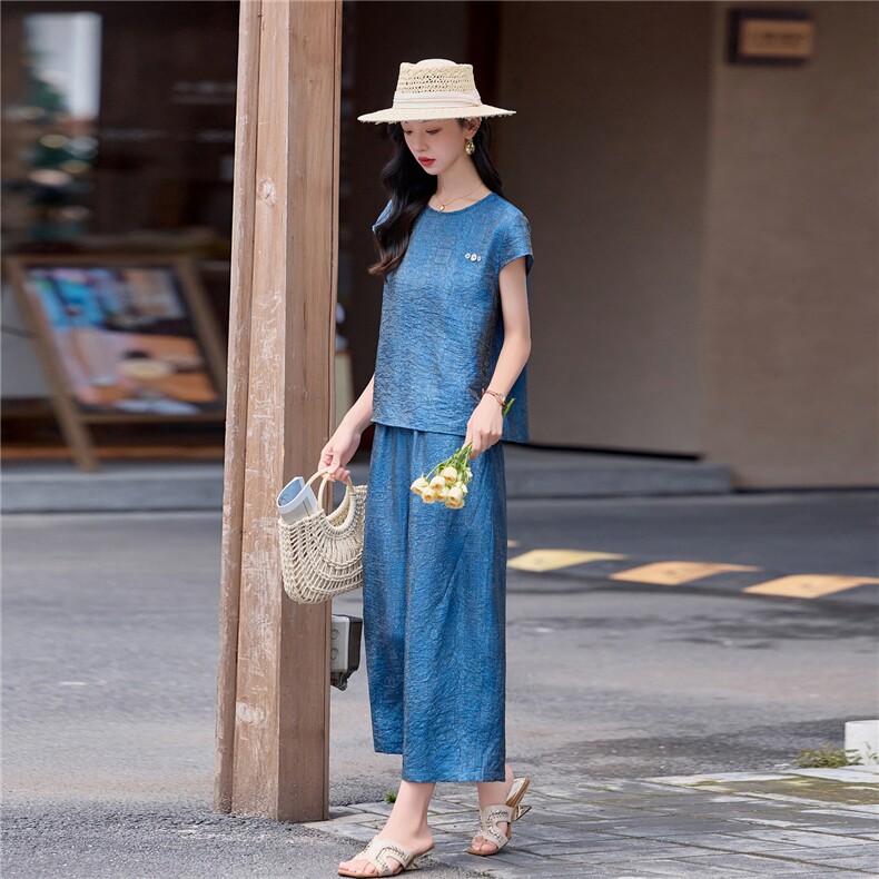 2026年夏季休闲风两件套女,女装套装/套裙,素月