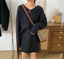 定制纱线羊绒毛衣，女装针织衫/毛衣，素妮