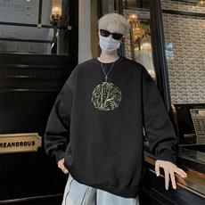 黑色
