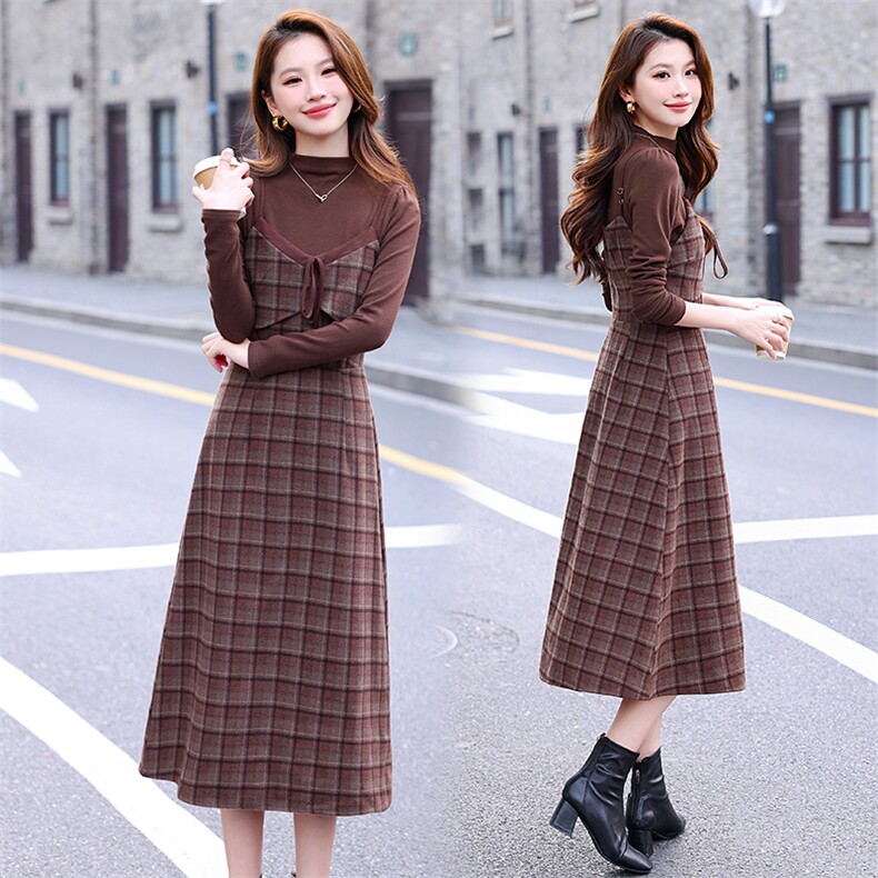 2024秋冬装新款气质网红时尚潮流打底衫吊带连衣裙修身显瘦两件套，女装套装/套裙，煊芮熙