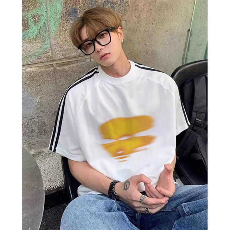 抖音得物高品质二开240克宽松纯棉美式潮牌三条杠织带短袖T恤，男装T恤，电商A486