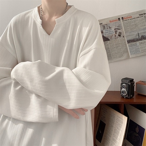 特批P23无差价2025春高级感V领长袖T恤男港风大码时尚打底衫T5017图片