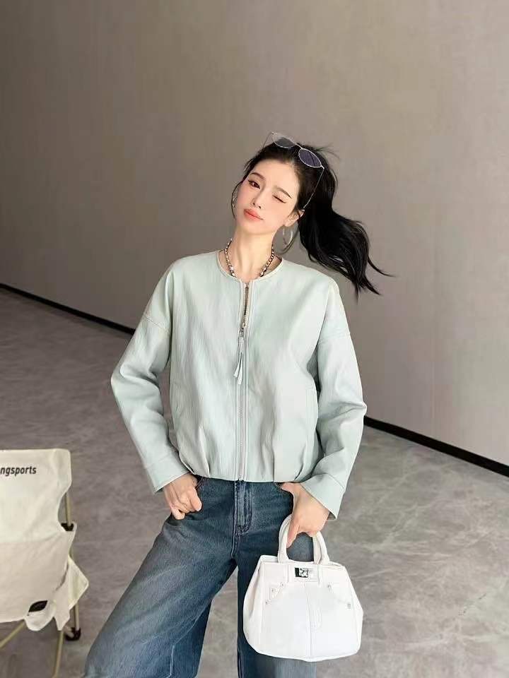 韩系小个子廓形短款外套女2025春新款圆领皮衣休闲开衫图片