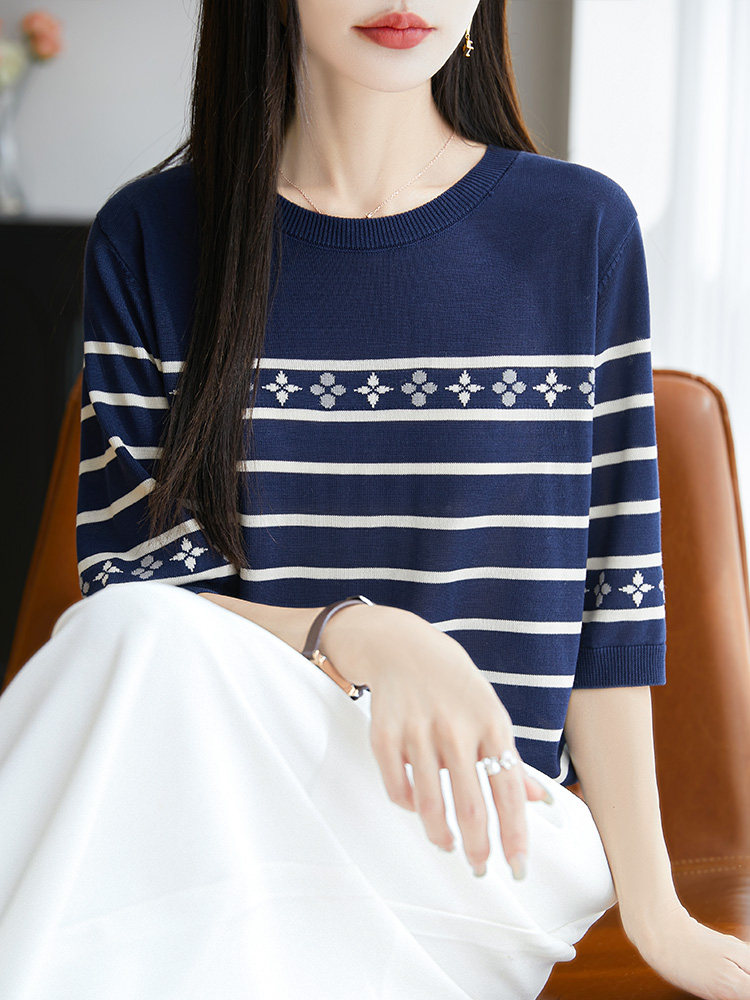 圆领夏季常规短袖2025年夏季显瘦宽松夏季女上衣百搭,女装T恤,暖圣羊羊绒