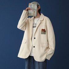 关于小熊的事胸针装饰复古西装宽松刺绣麂皮绒外套mj404-p100，女装西装，电商B288