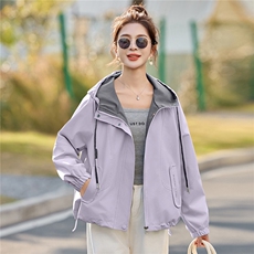 现货！现货！2026年春秋新款时尚减龄休闲风短款外套女，女装短外套，以桐