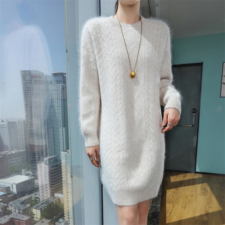 2025秋冬百搭时尚简约圆领长袖长款针织衫，女装针织衫/毛衣，冬贝尔貂绒