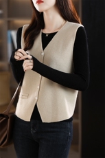 优雅气质女士羊毛马甲高级感V领针织背心外套，女装羊毛衫，丽特绒