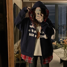 藏青色