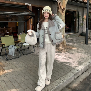 新款 主推手工画线皮毛一体外套2637-P205-K288图片