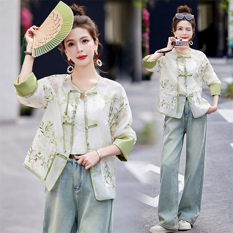 轻奢女装新中式国风盘扣绣花上衣薄款防晒衣优雅时尚清爽短款外套，女装短外套，众宇琦