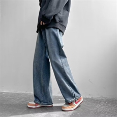 蓝色