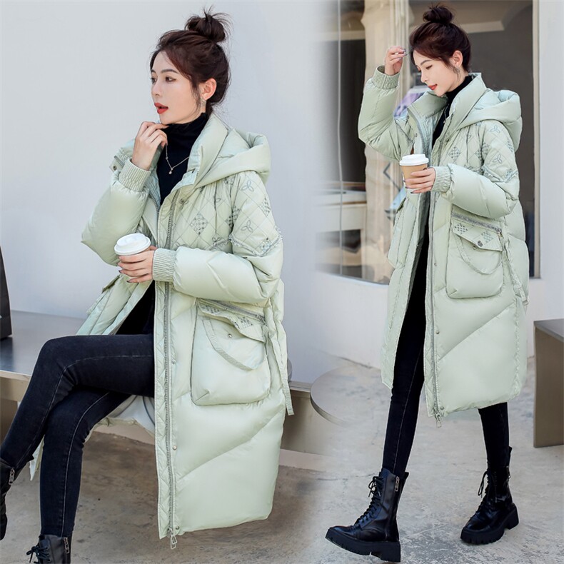 2022新款冬季白鸭绒长款羽绒服女时尚显瘦保暖外套，女装羽绒服，笃写