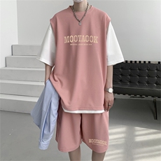 粉红色