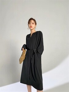 《现货》结构简约设计中长连衣裙图片