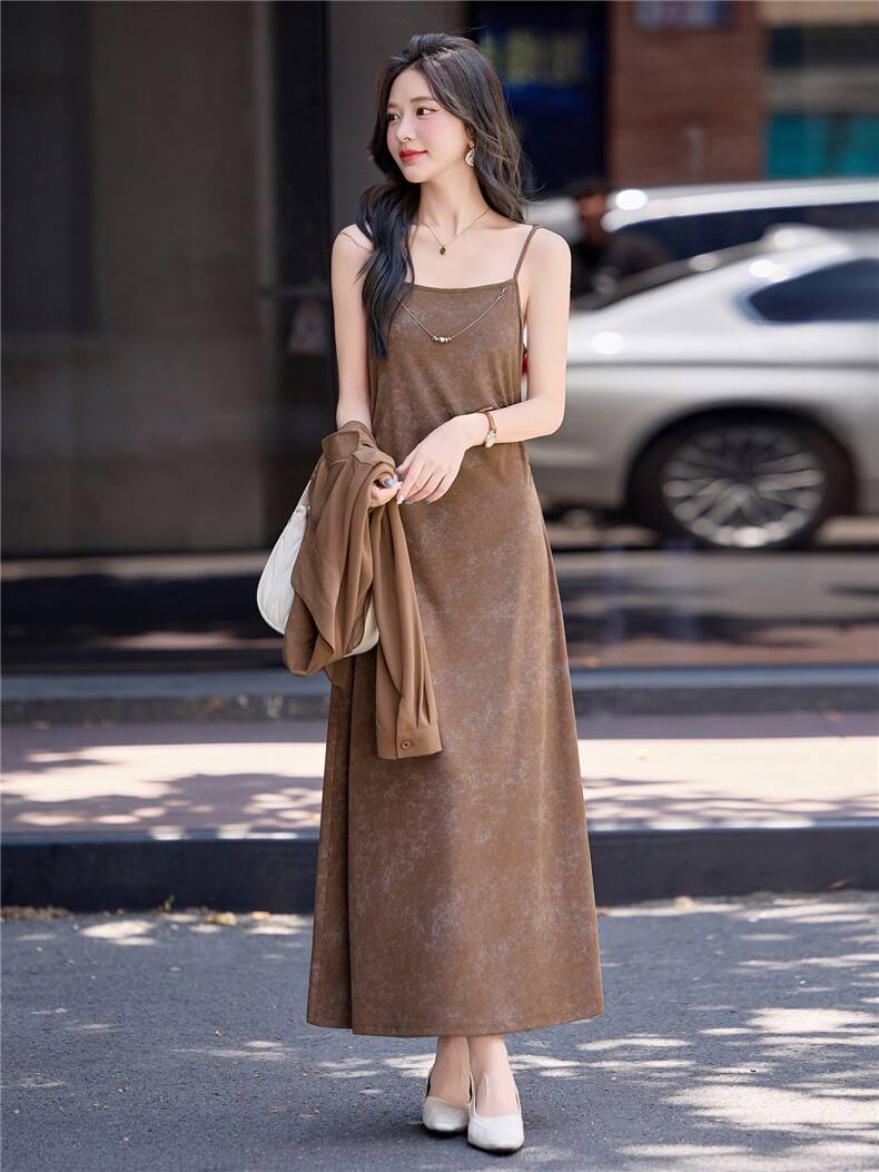 韩系穿搭衬衫吊带时尚套装裙女2025夏季爆款休闲显瘦超好看两件套,女装套装/套裙,魅影