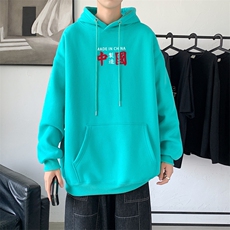 湖绿色