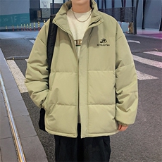 灰绿色