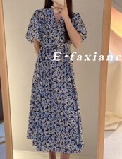 【现货】韩版碎花连衣裙修身松紧腰?调节大小，女装连衣裙，E.FAXIAN伊发现